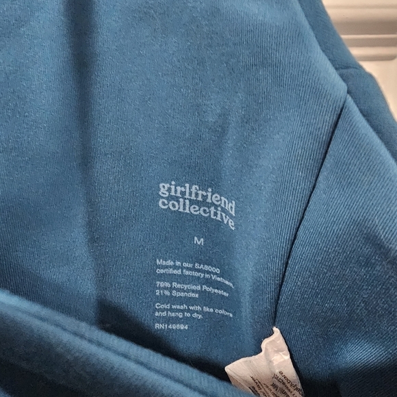 Girlfriend Collective Topanga in Olympia Top - Picture 4 of 5